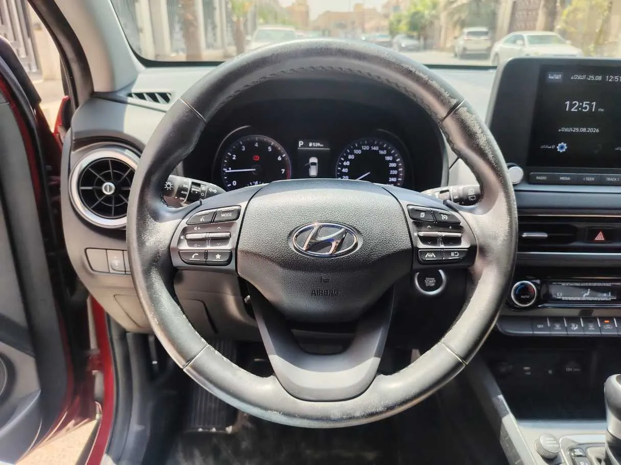 Car image 22
