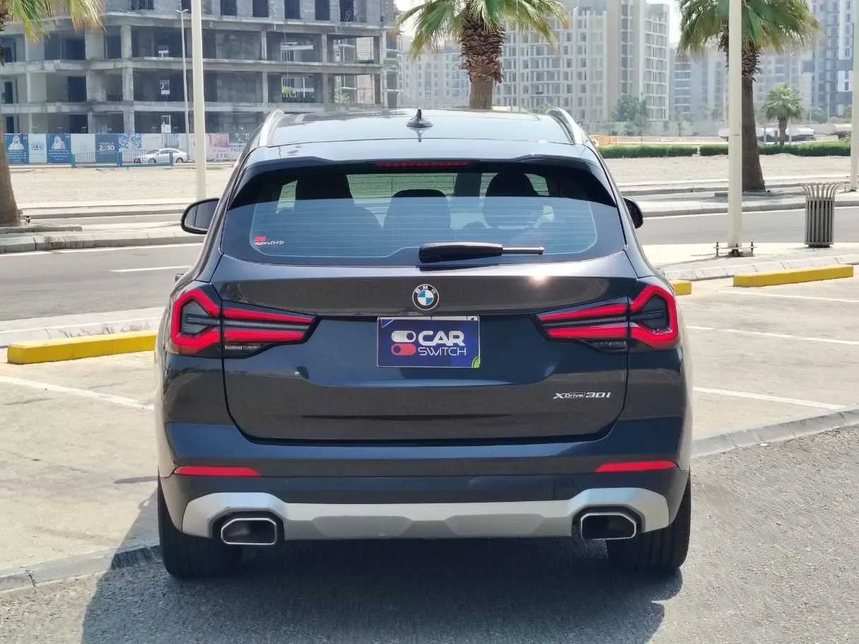 Car image 6