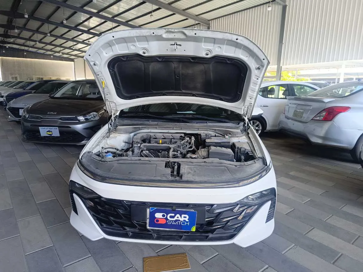 Car image 22
