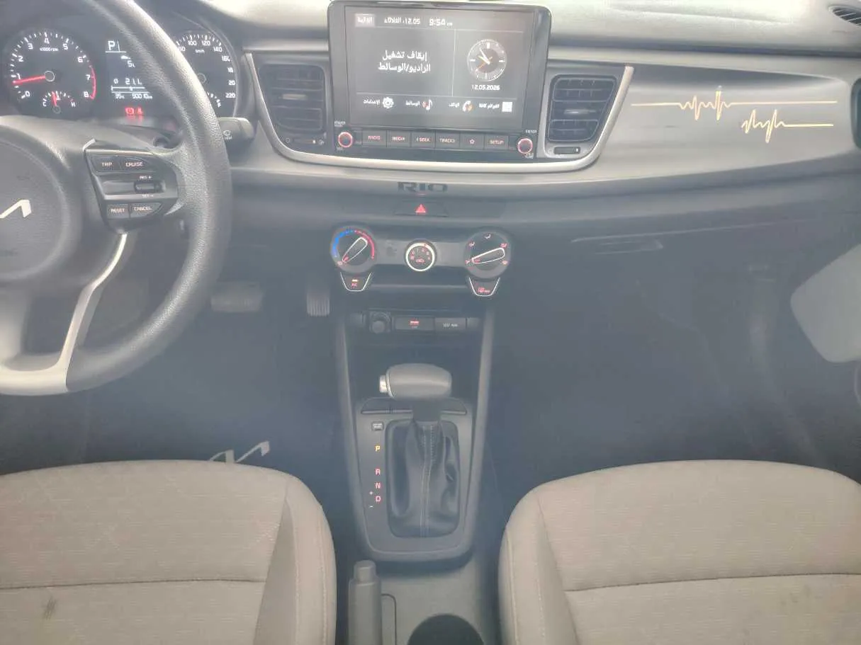 Car image 22