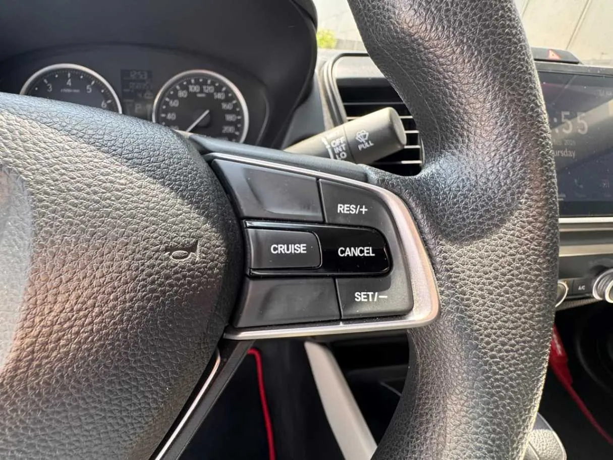 Car image 22
