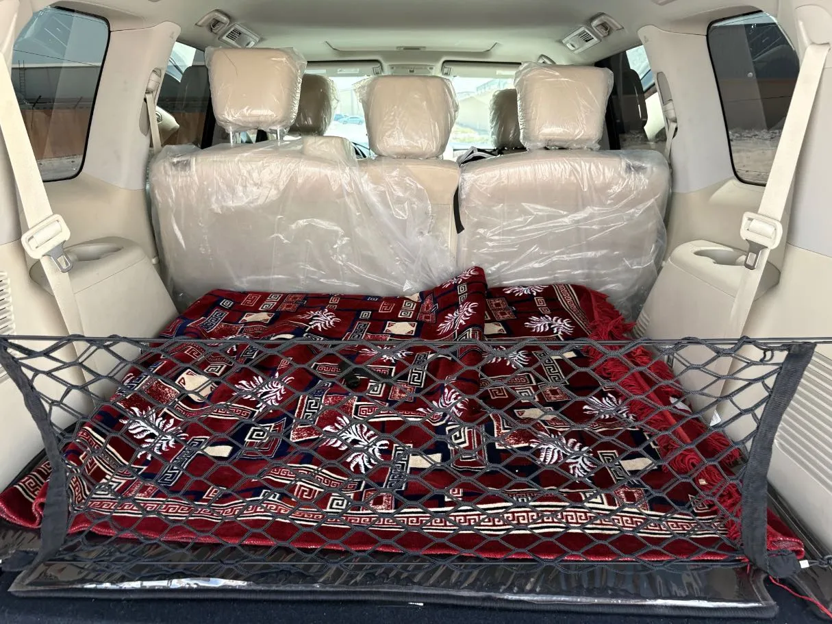Car image 29