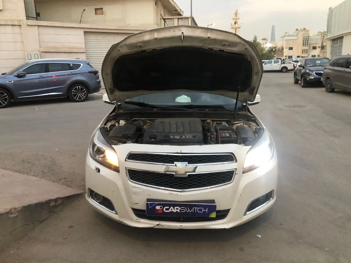 Car image 23