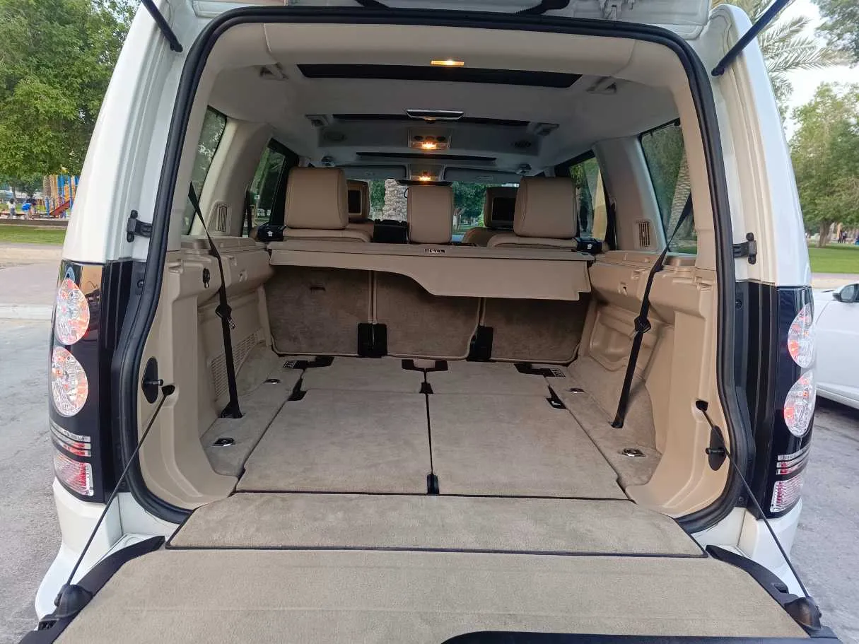 Car image 33