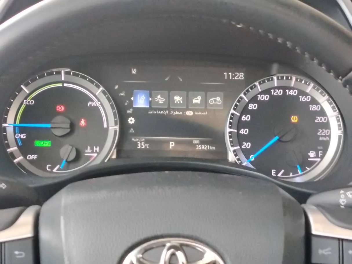 Car image 27