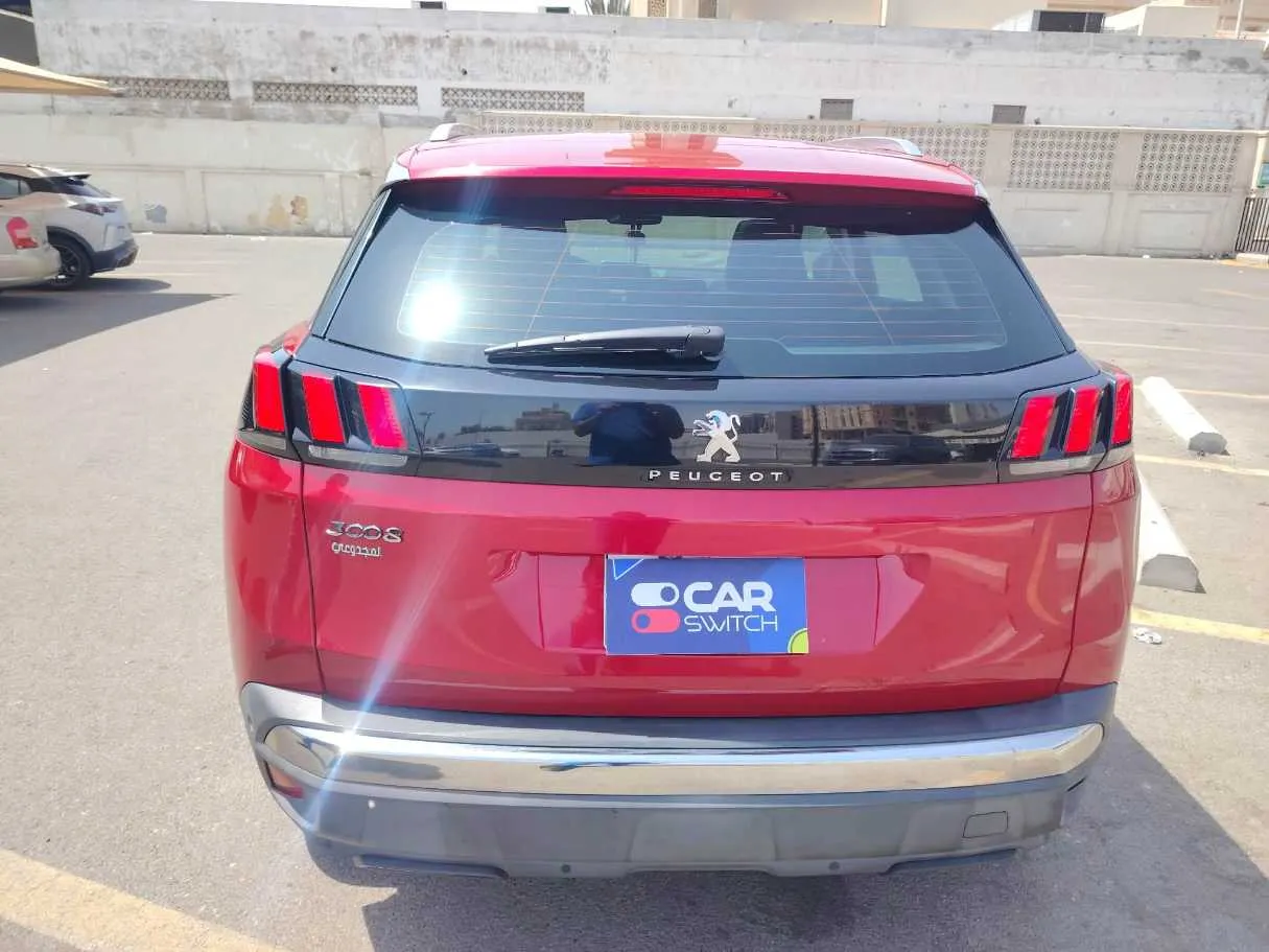 Car image 6