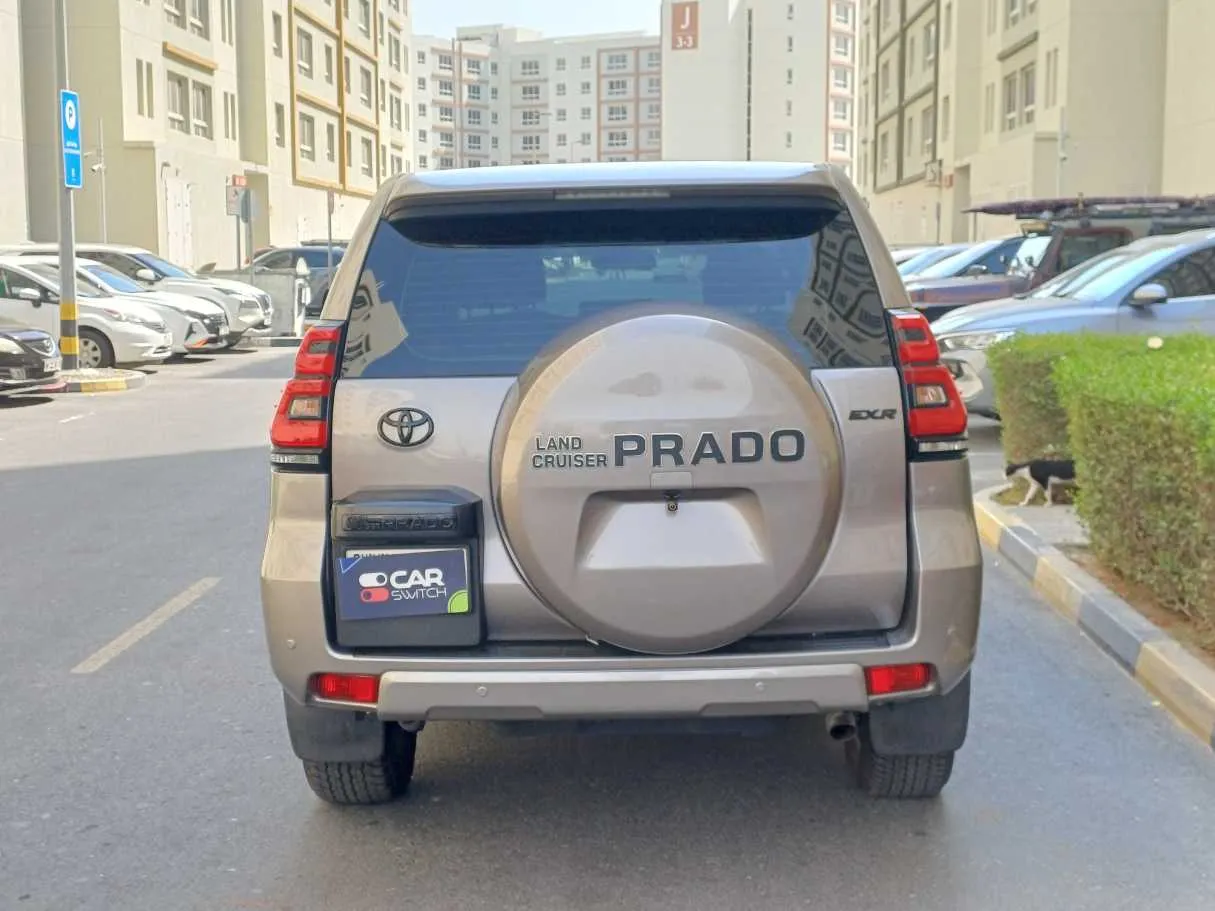 Car image 6