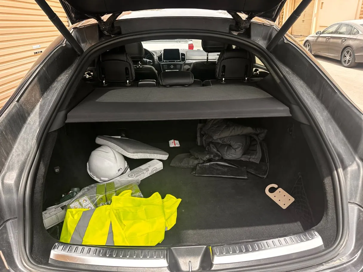 Car image 23