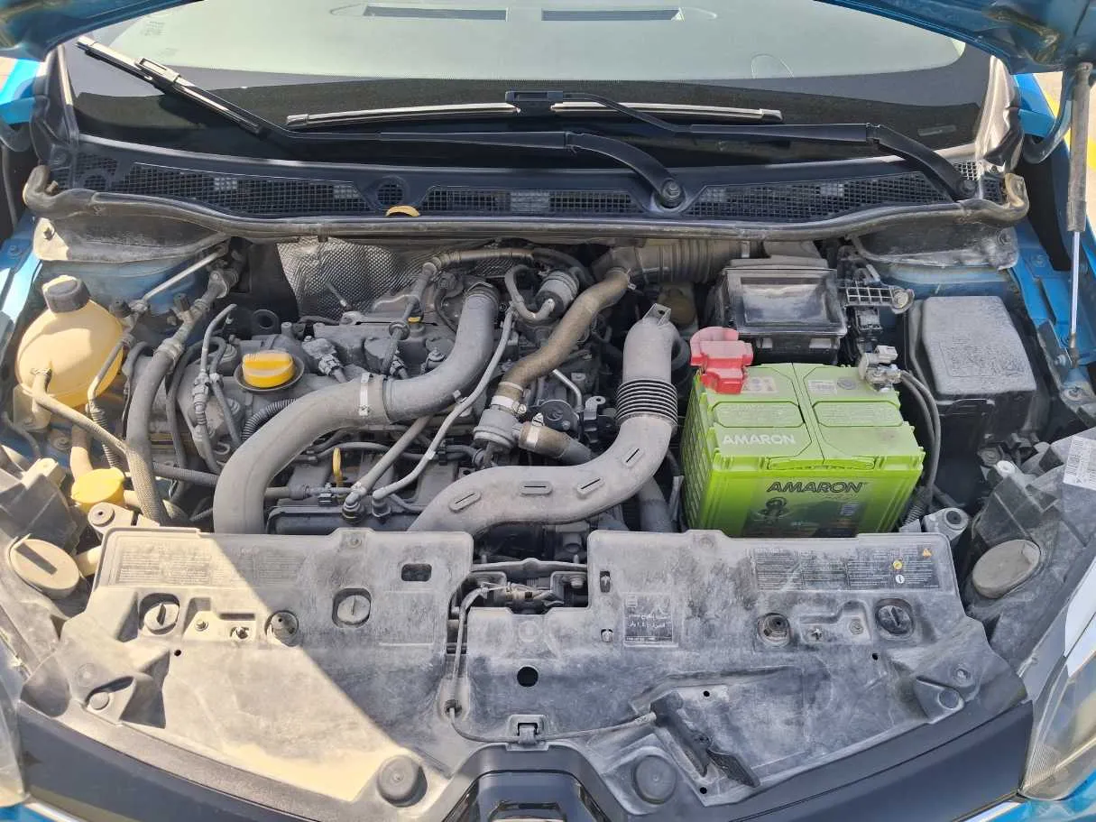 Car image 21