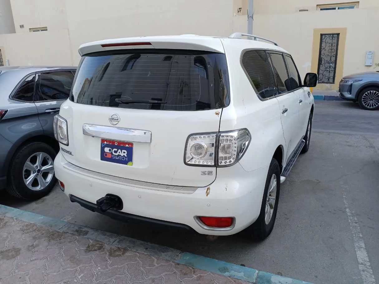 Car image 7