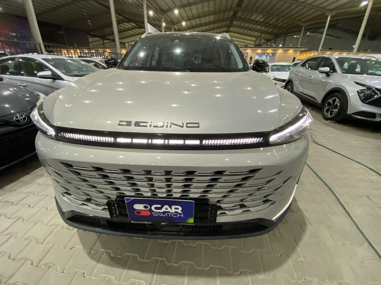 Car image 2
