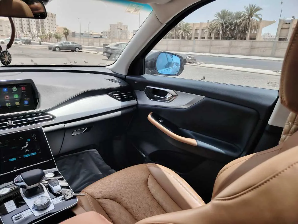 Car image 41