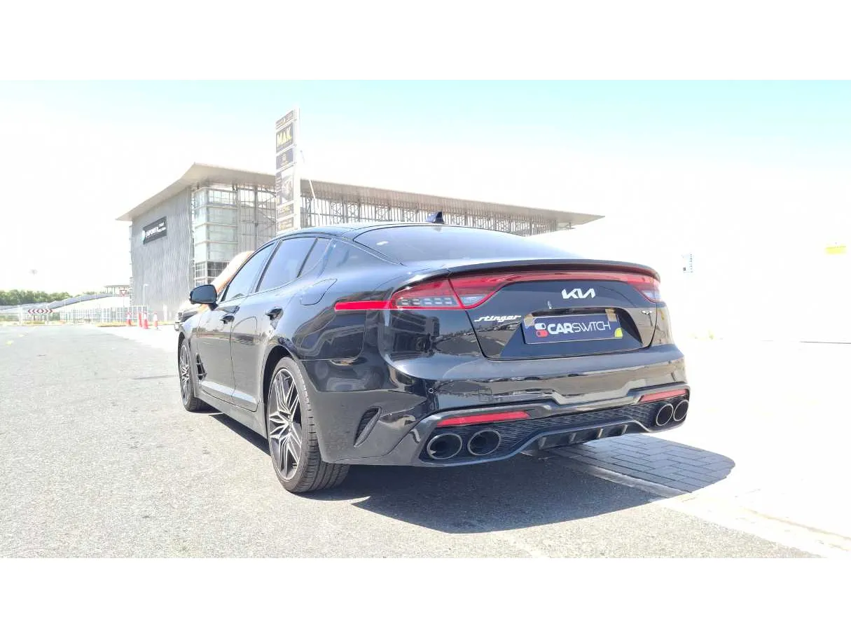 Car image 5