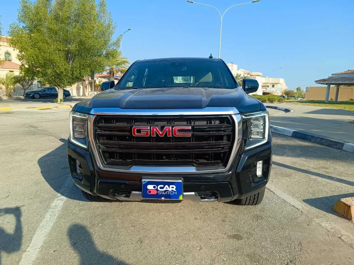 Car image 2