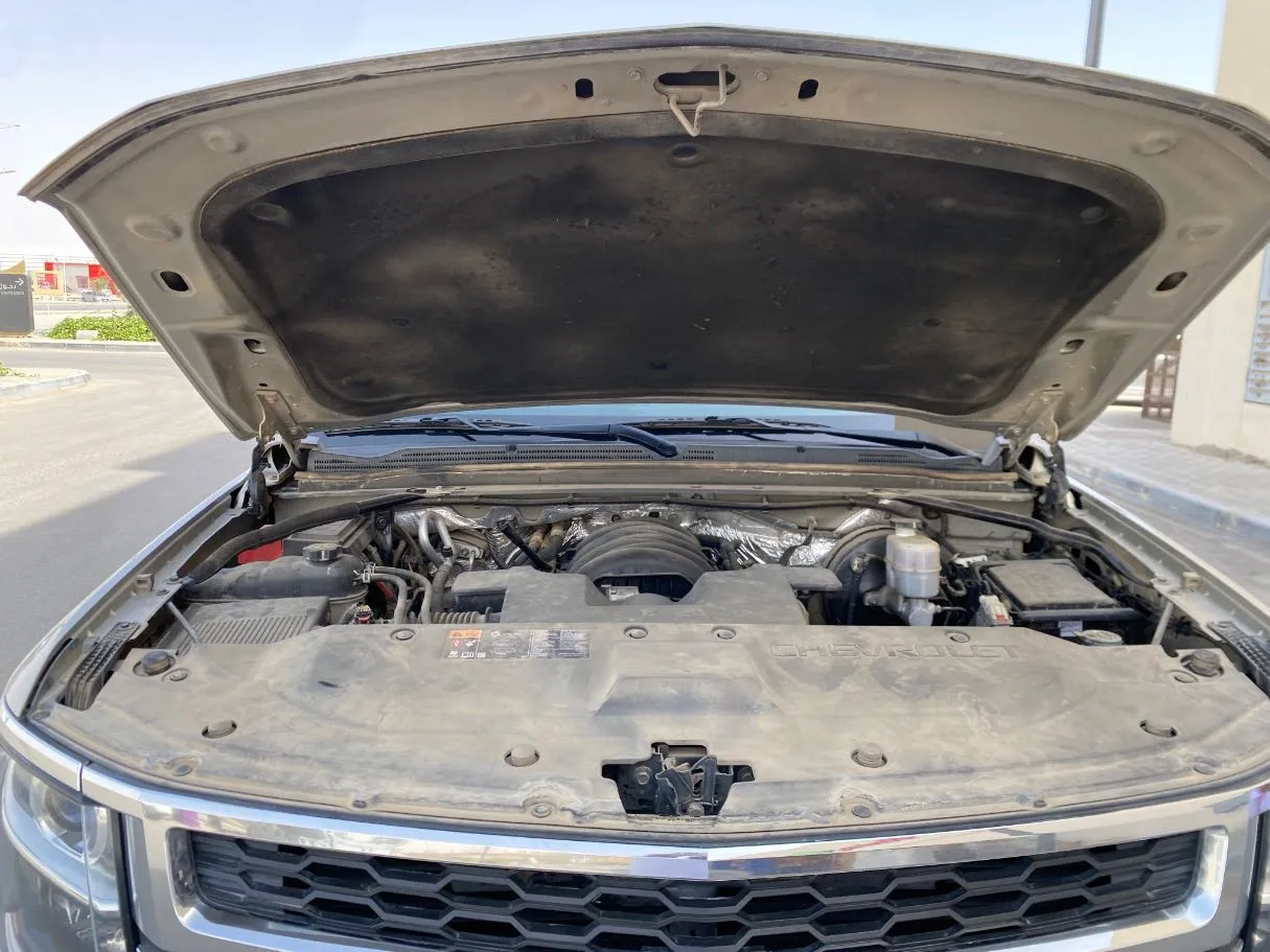 Car image 25