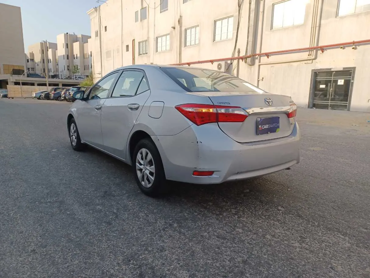 Car image 7