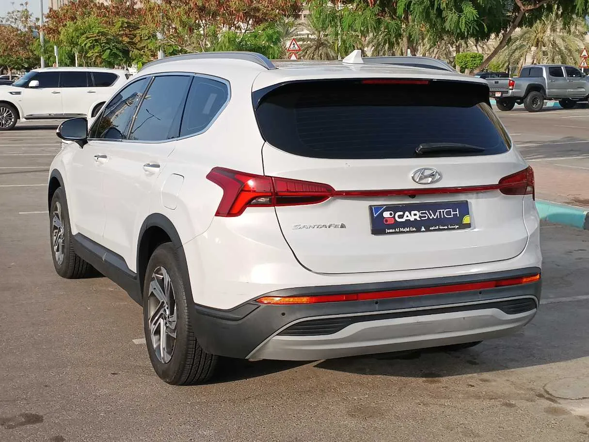 Car image 7