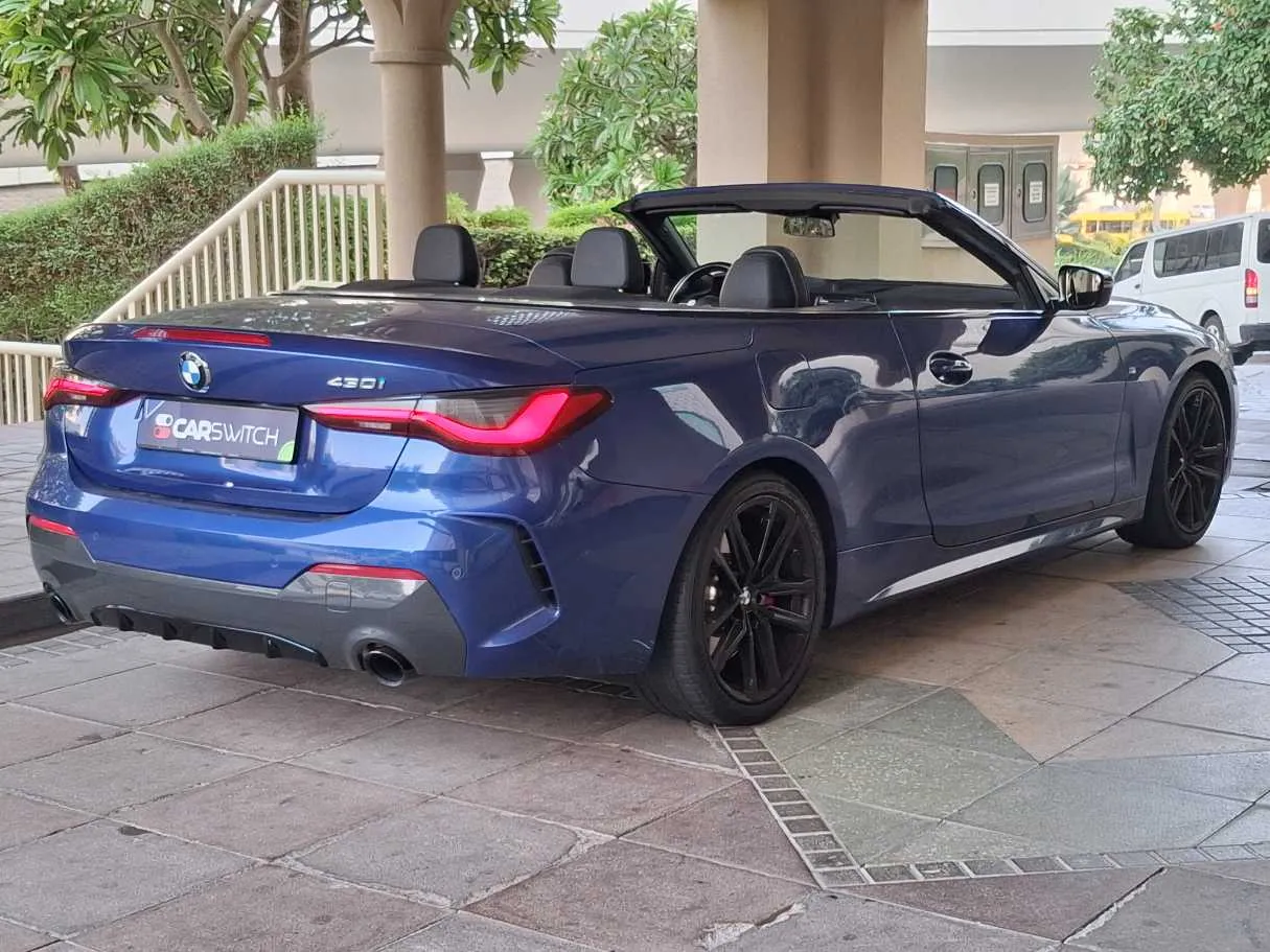 Car image 11
