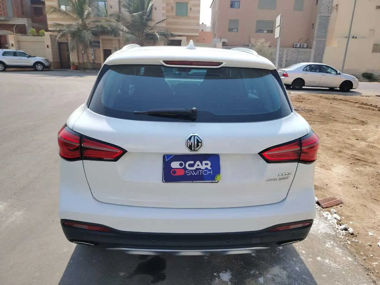 Car image 6