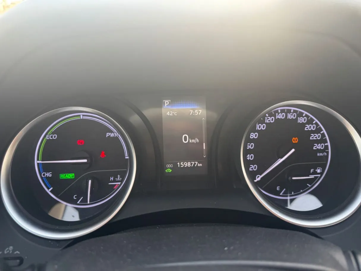 Car image 17