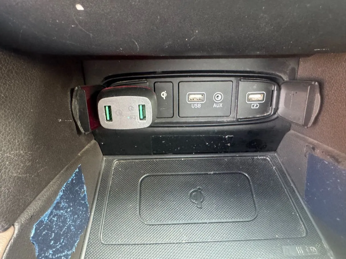Car image 22