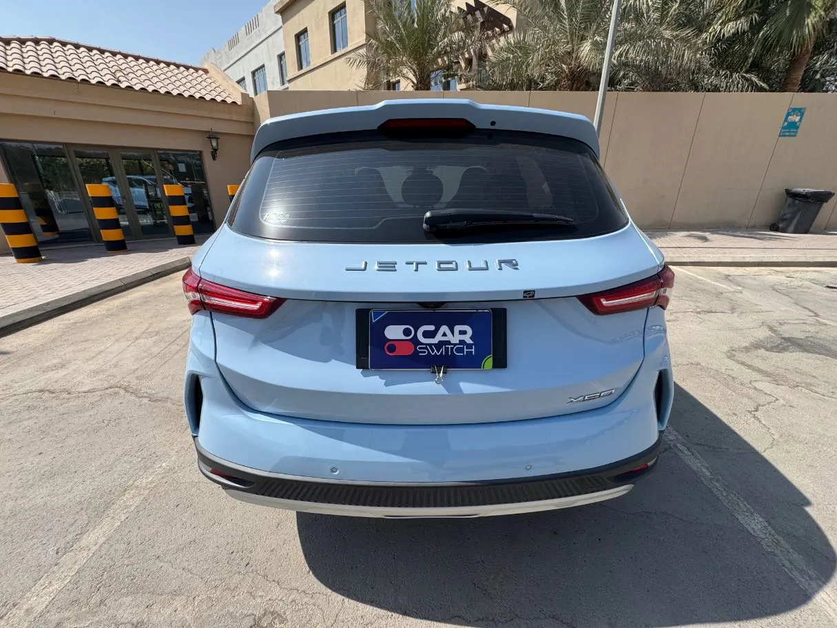 Car image 6