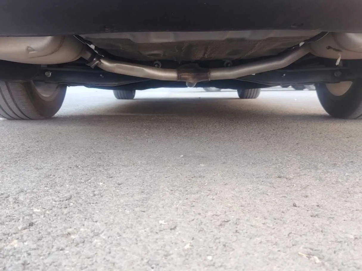 Car image 35