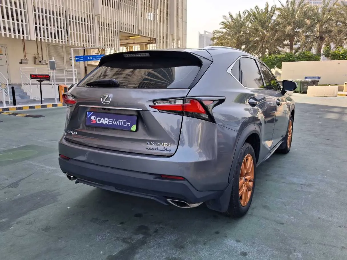 Car image 7
