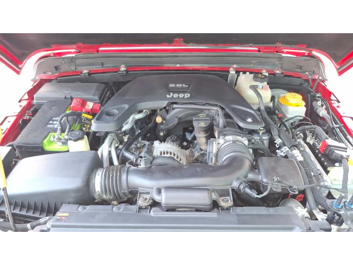 Car image 21