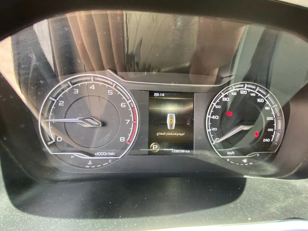 Car image 18