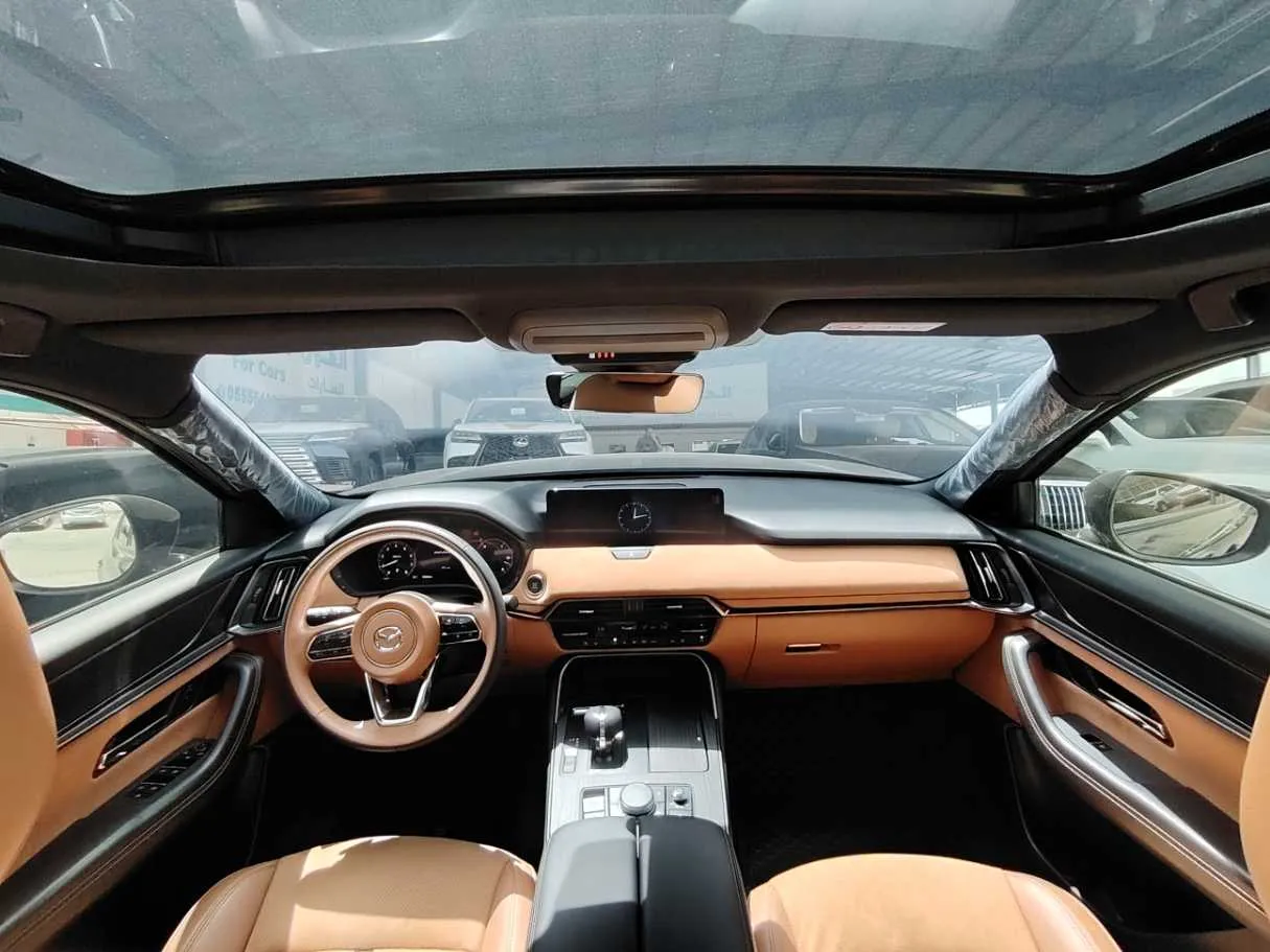 Car image 23