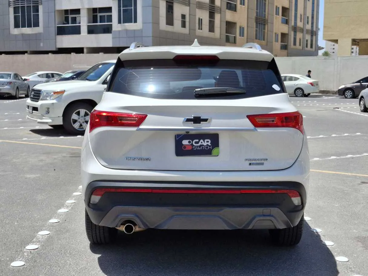Car image 6