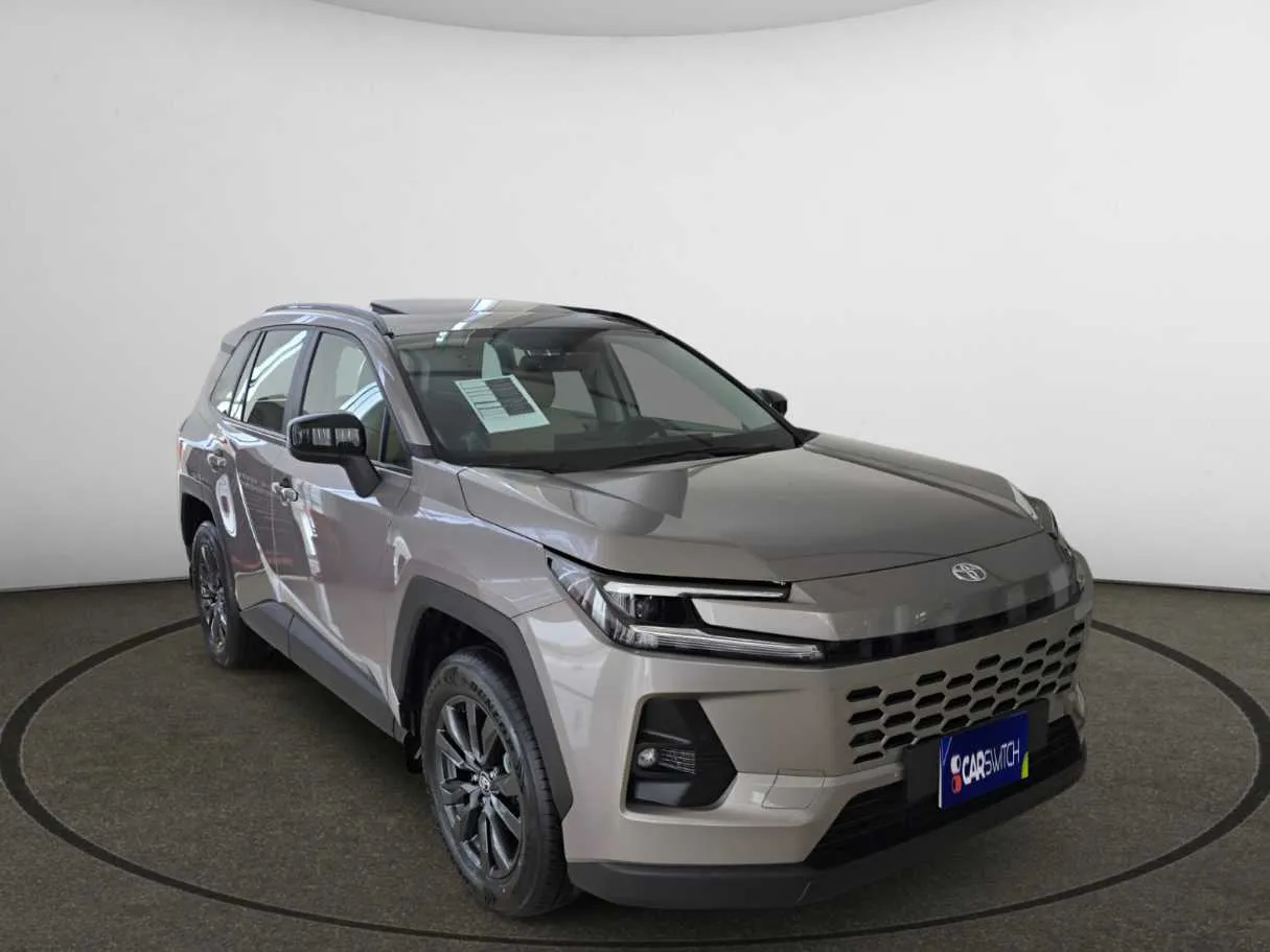 Car image 3