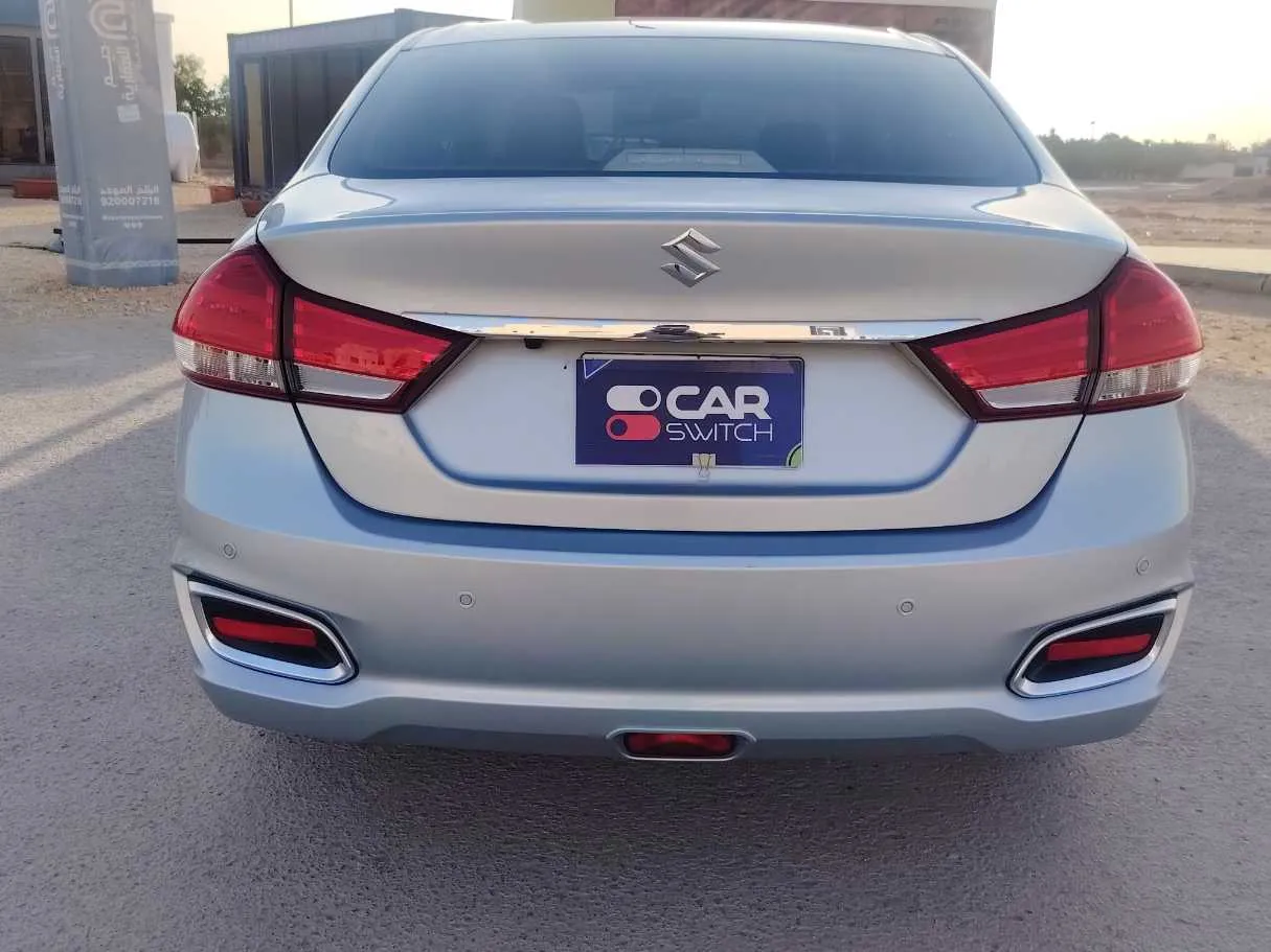 Car image 6
