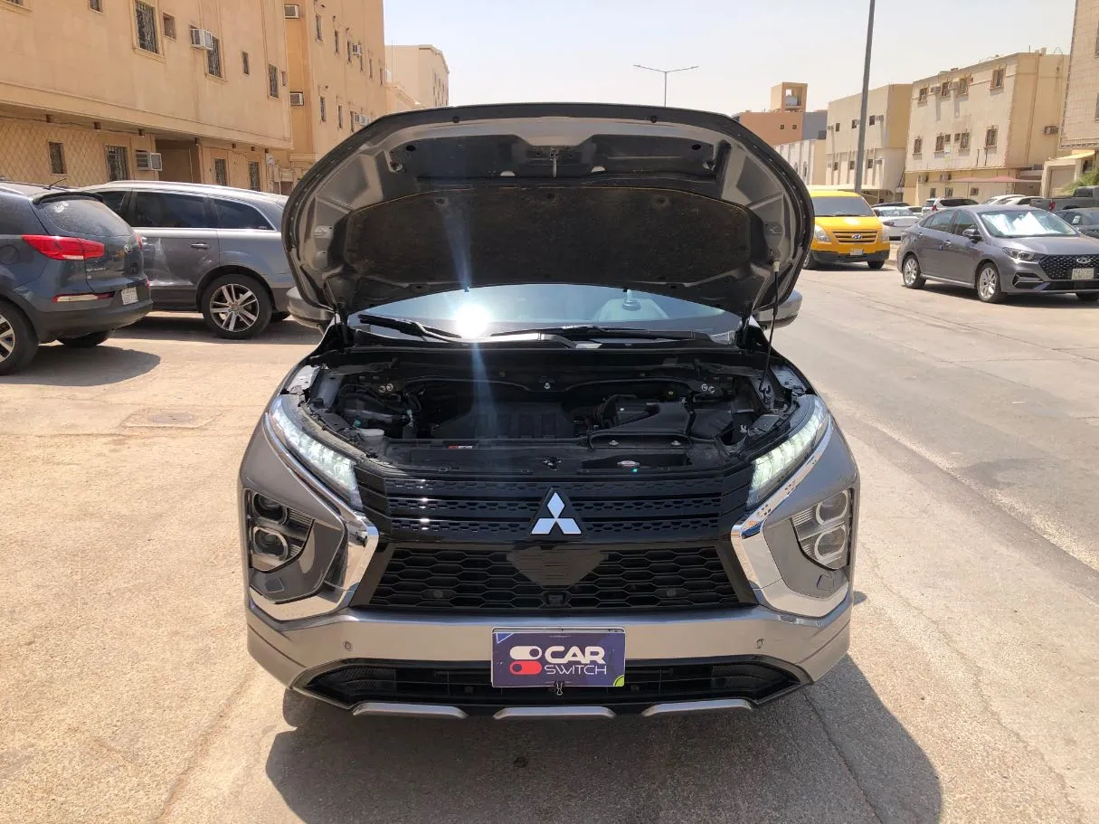 Car image 23