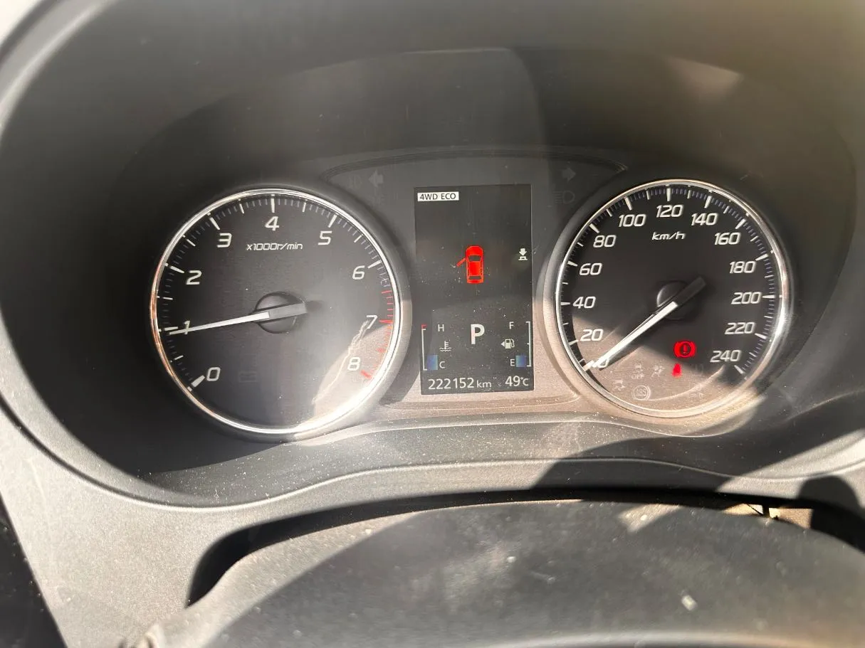 Car image 21
