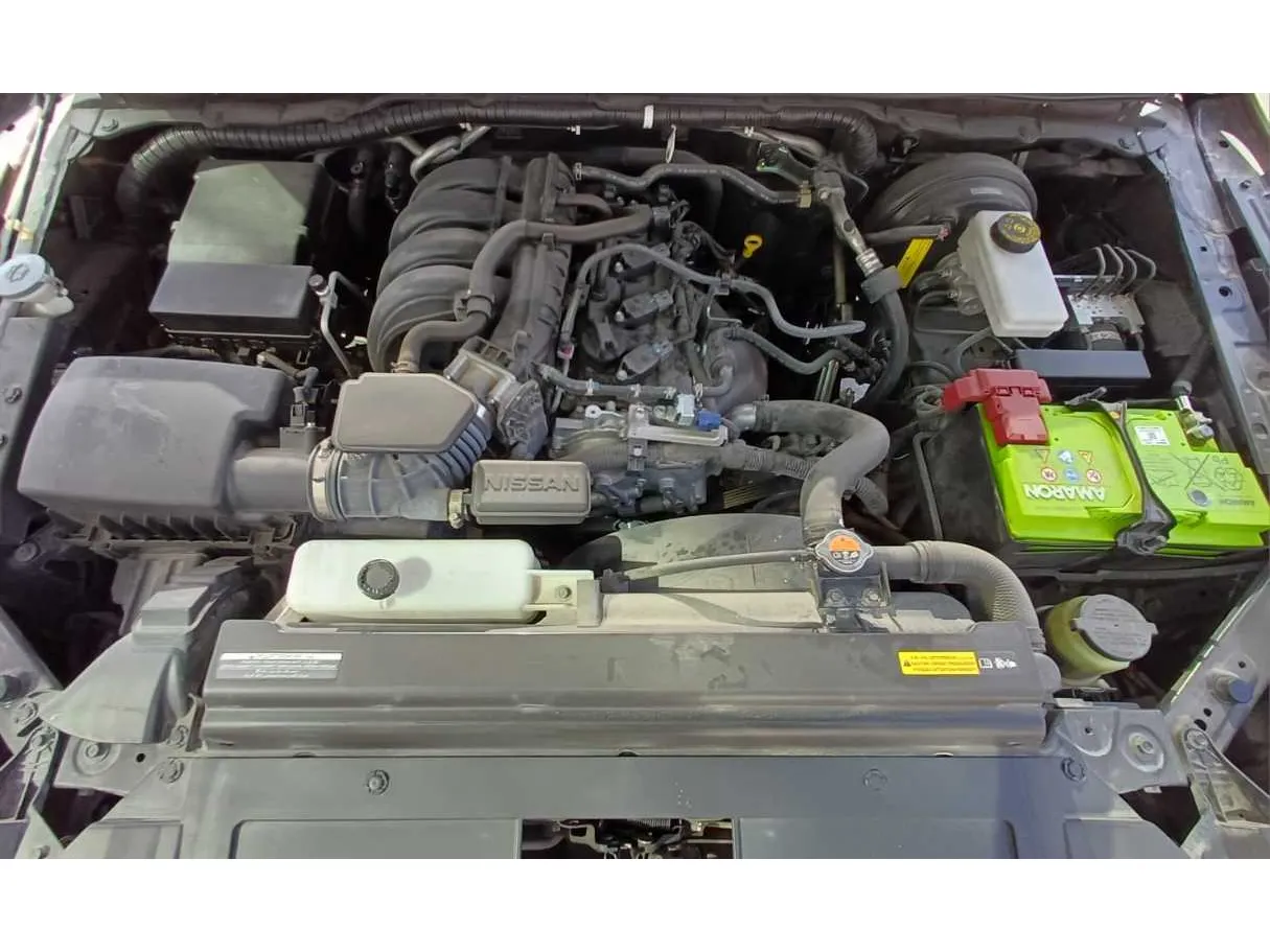 Car image 19