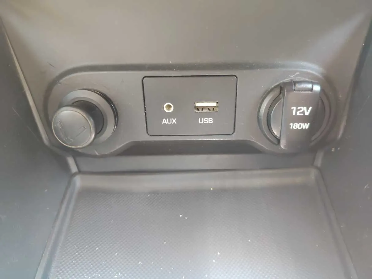 Car image 21