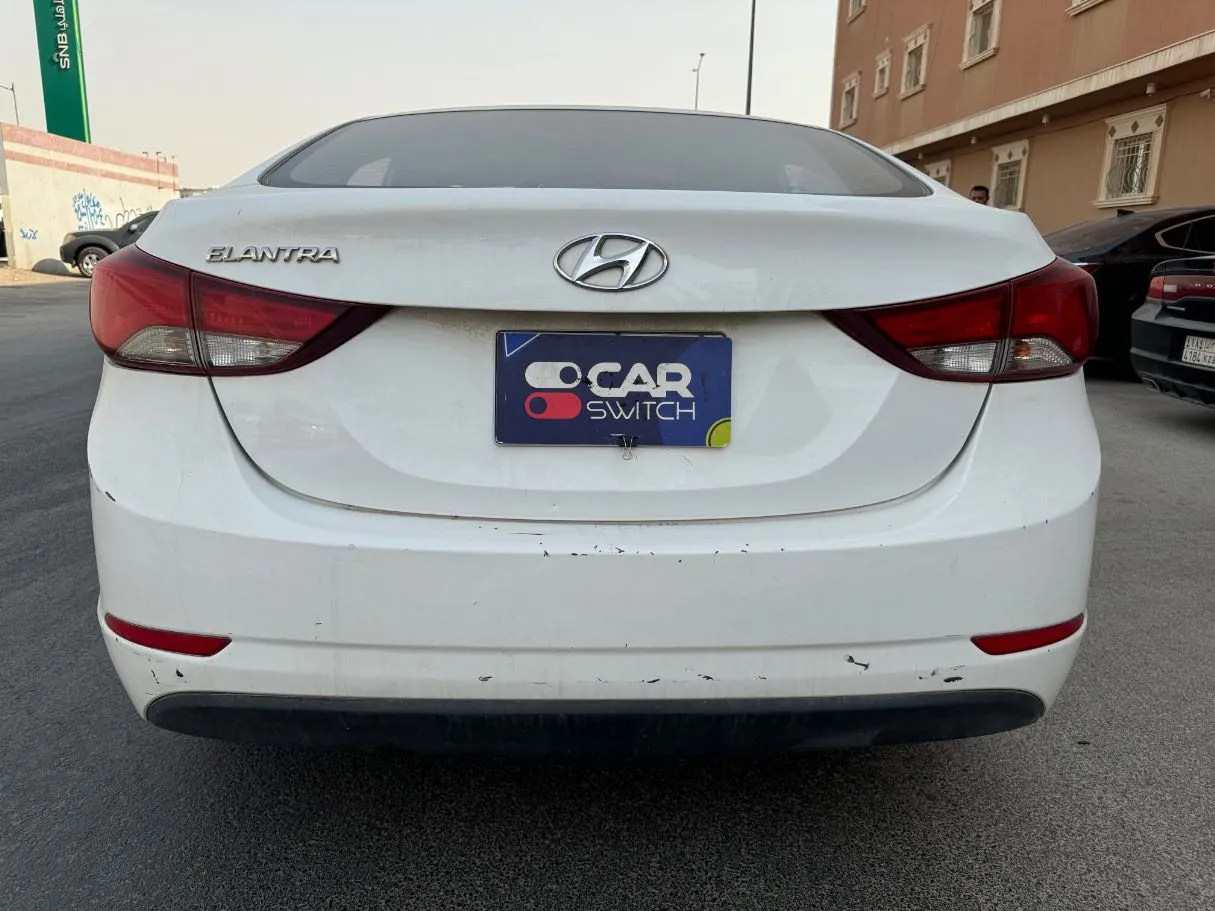 Car image 6