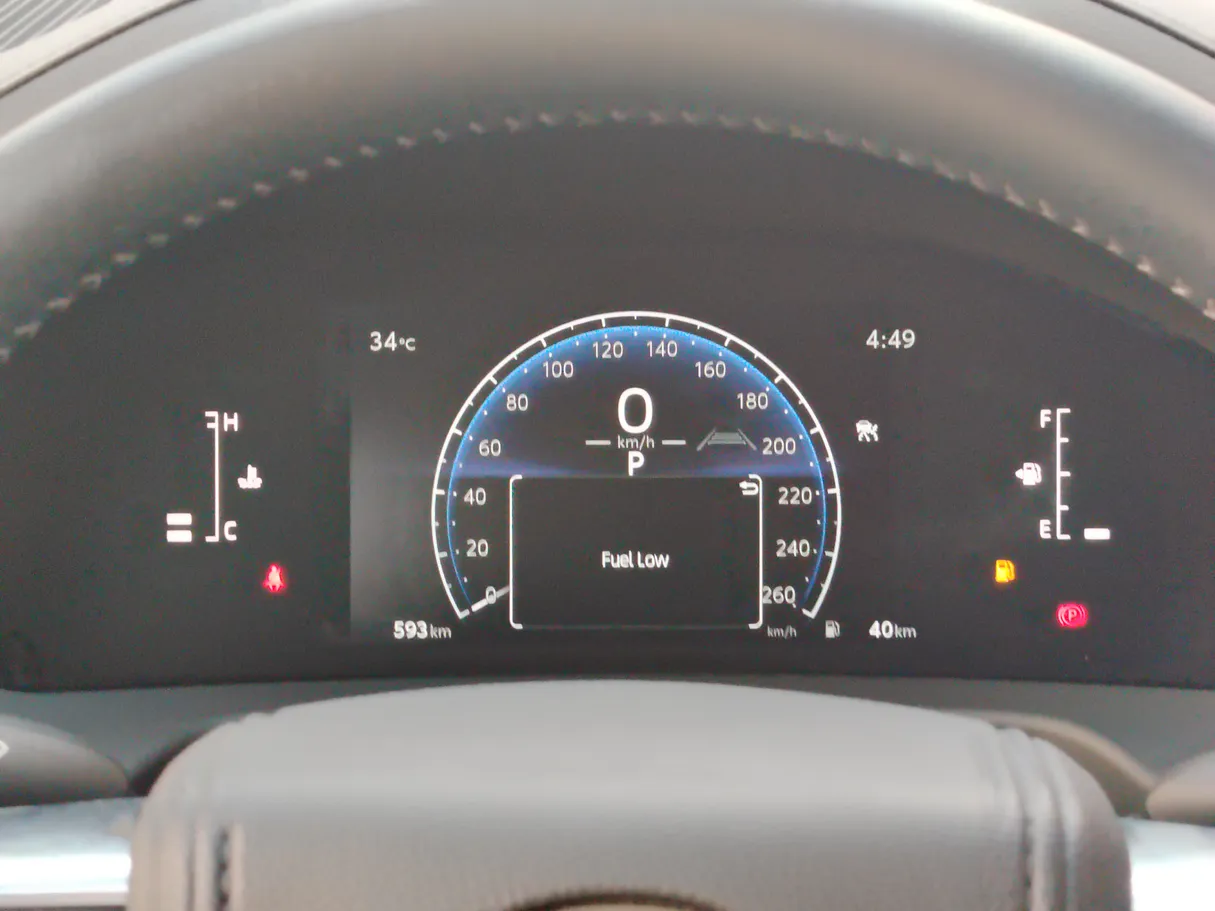 Car image 26