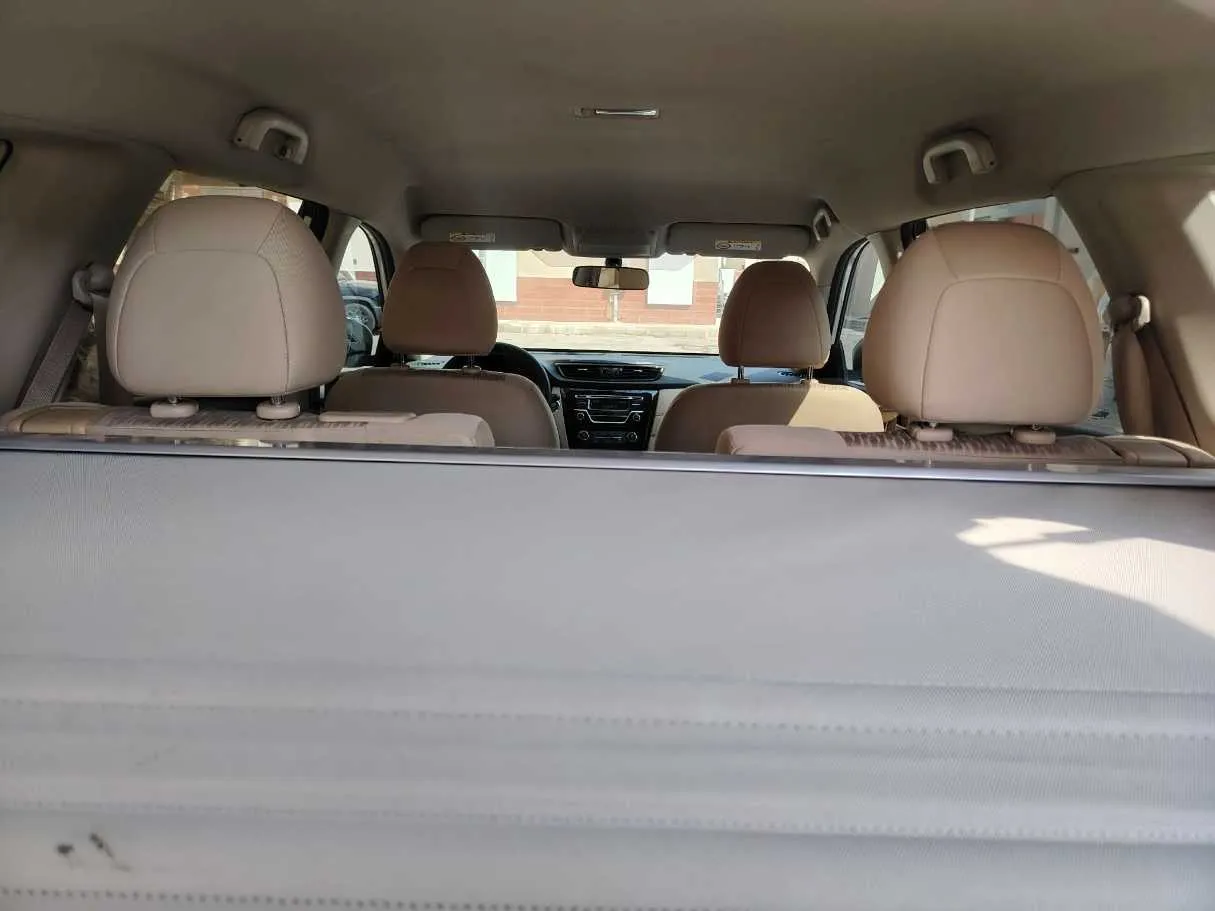 Car image 33