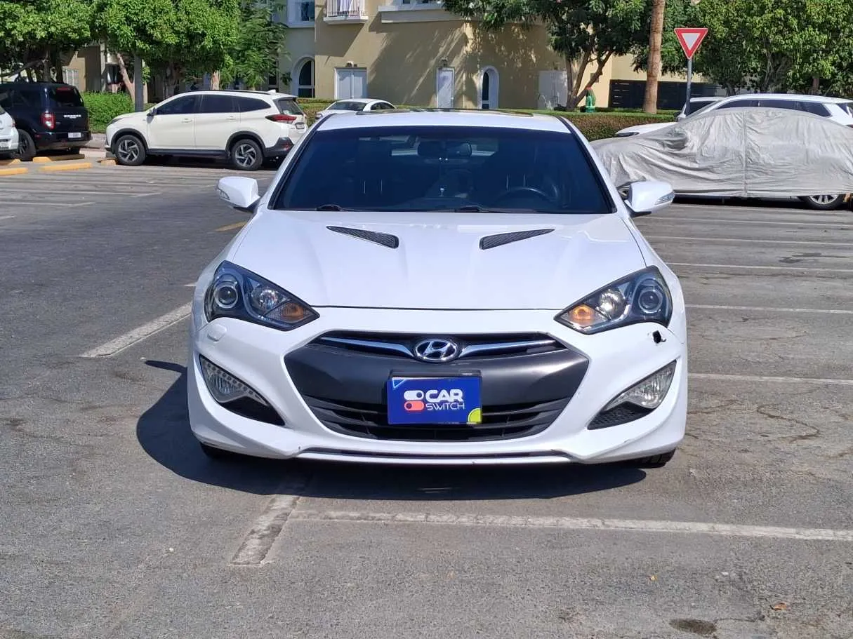 Car image 2
