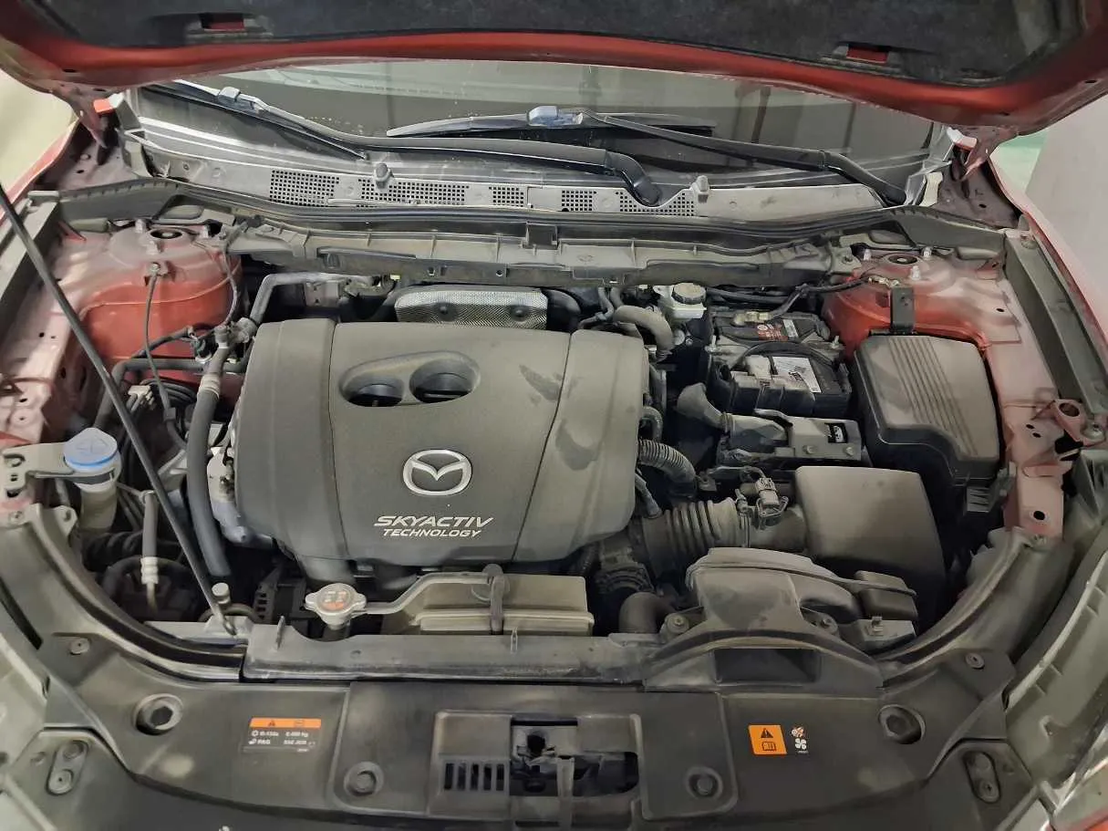 Car image 21