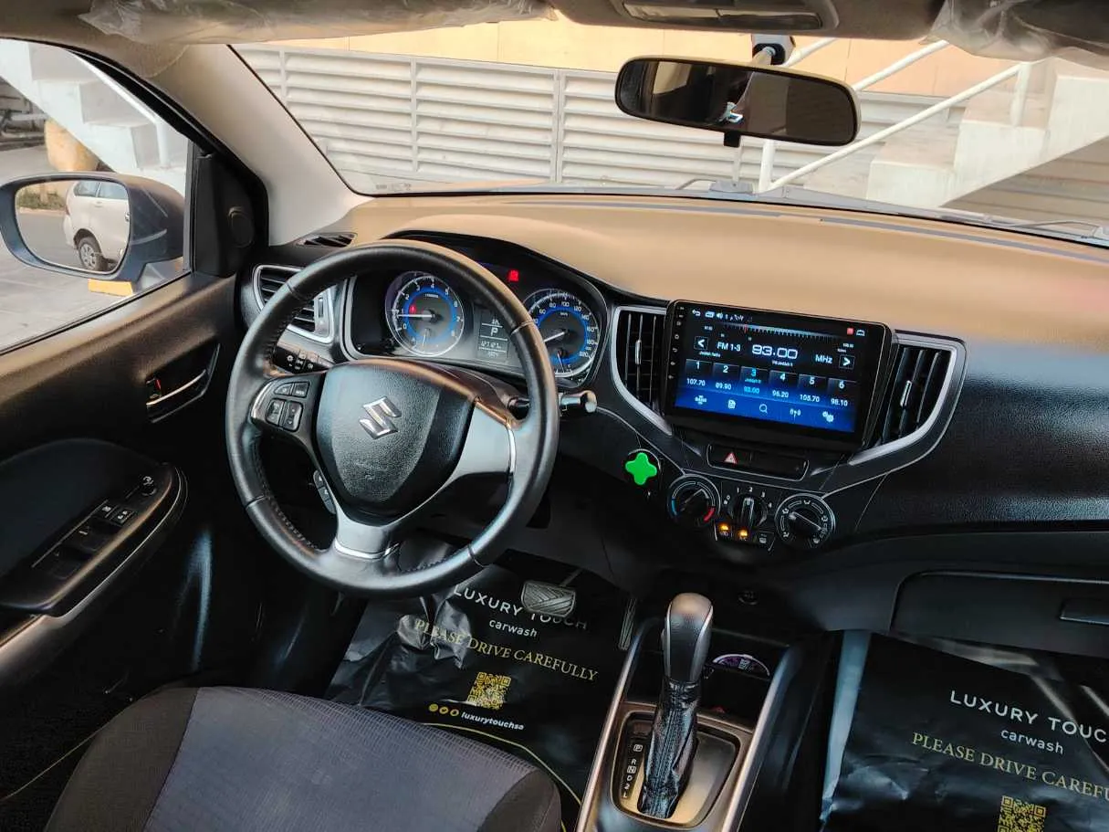 Car image 20