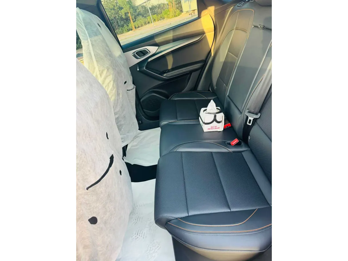 Car image 21
