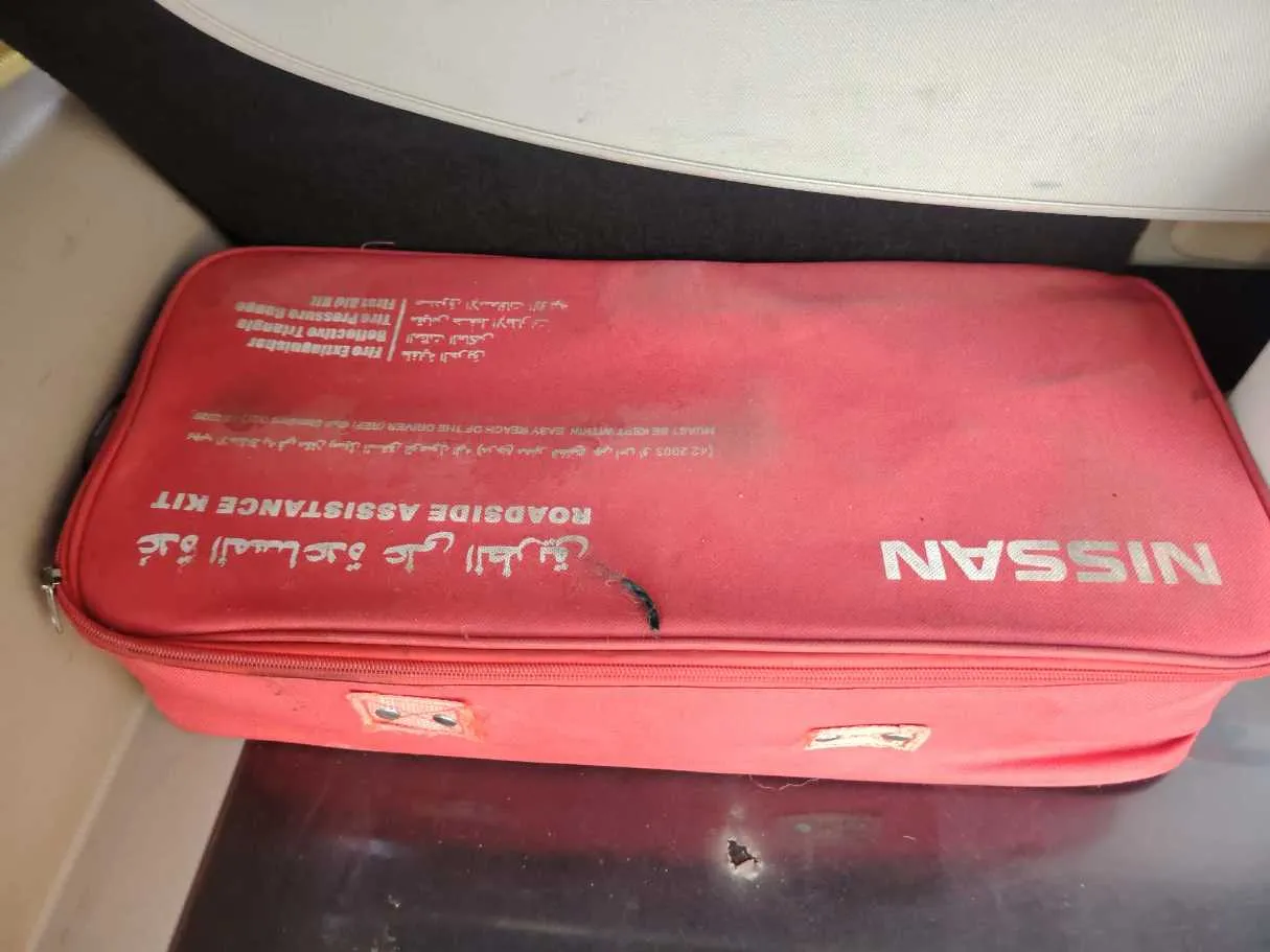 Car image 37