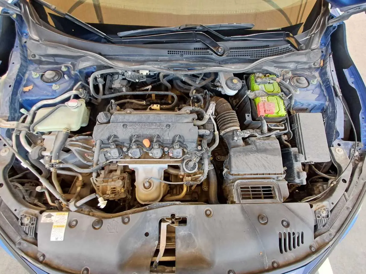 Car image 20