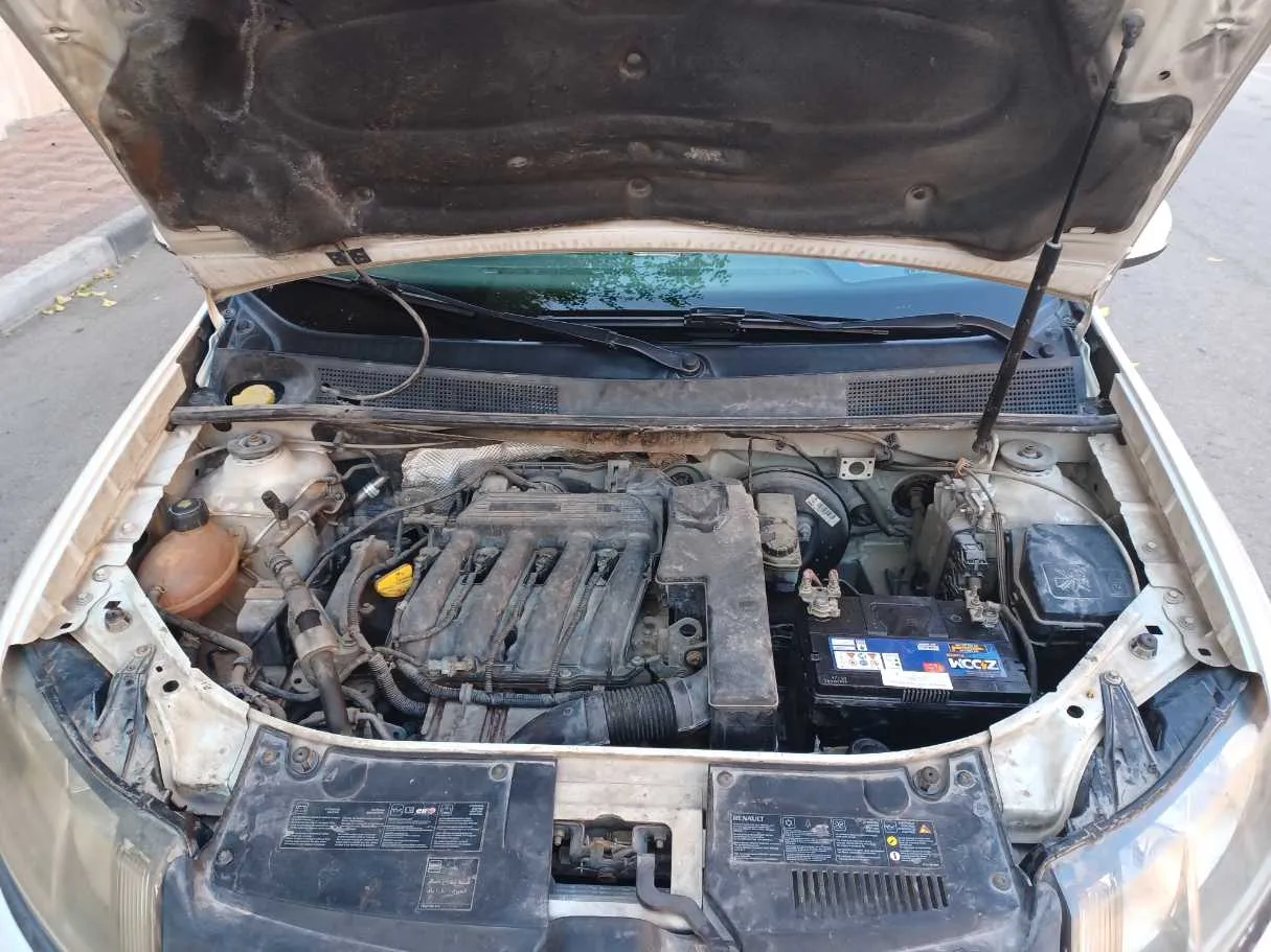 Car image 20