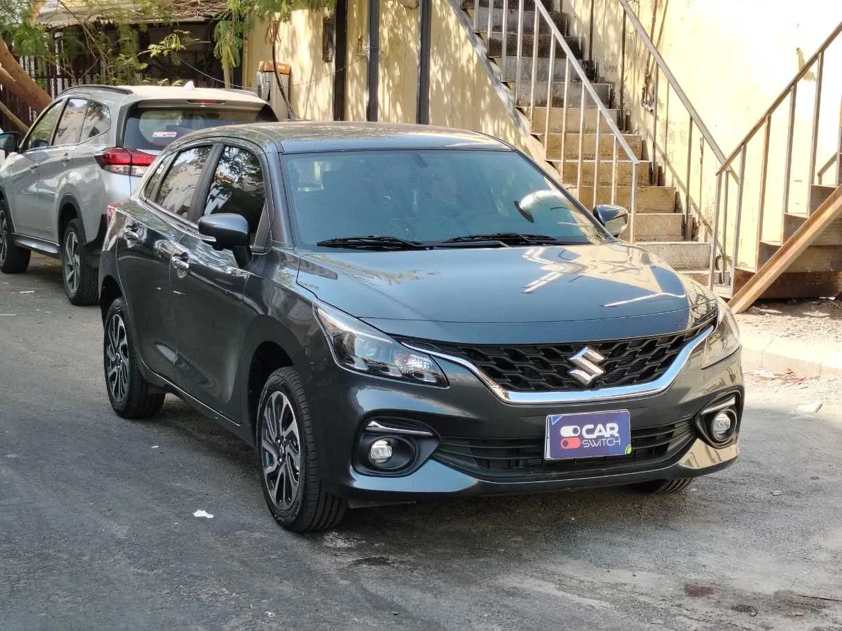 Car image 3