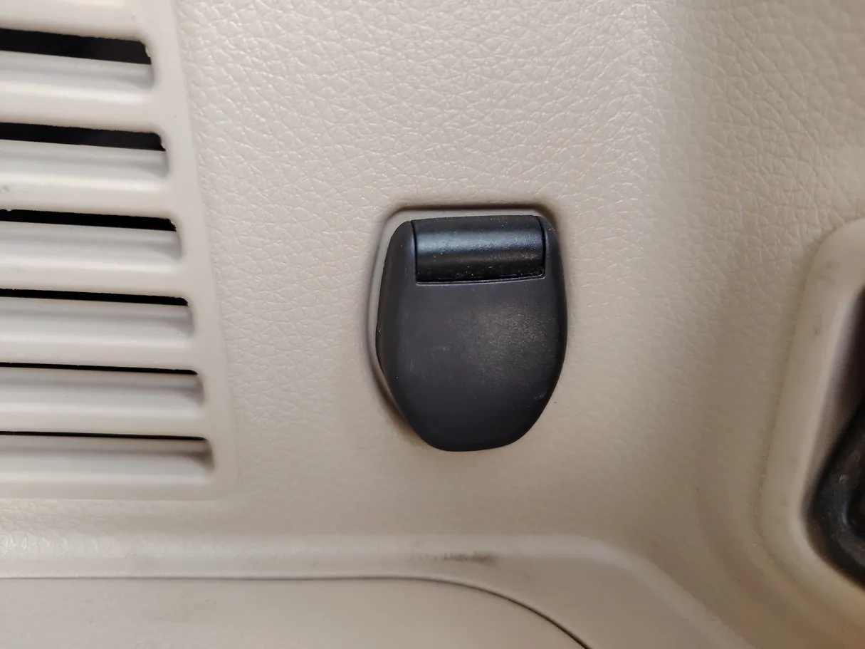 Car image 31